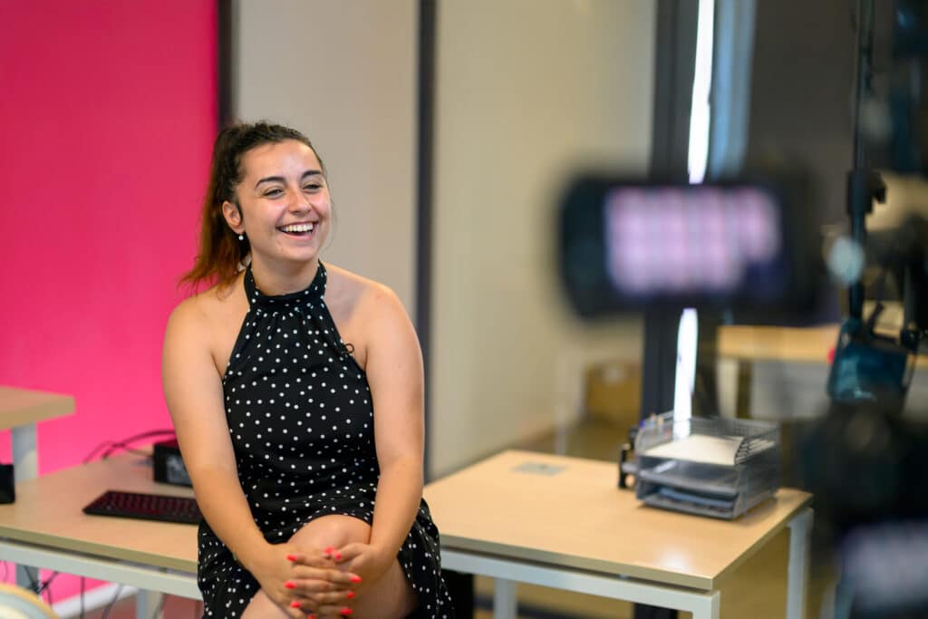 Souriez vous êtes filmés ! Anne-Sophie, Chargée  de clientèle à l’agence Reims Industrie